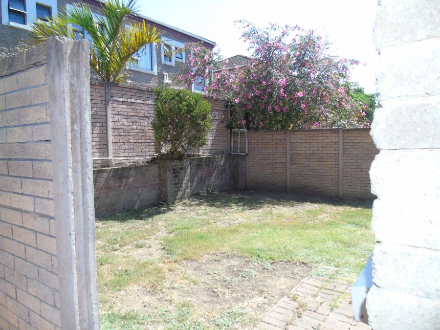 3 Bedroom Property for Sale in Abbotsford Eastern Cape